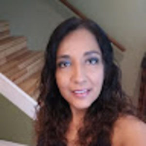 Meet your Posher, Marisa